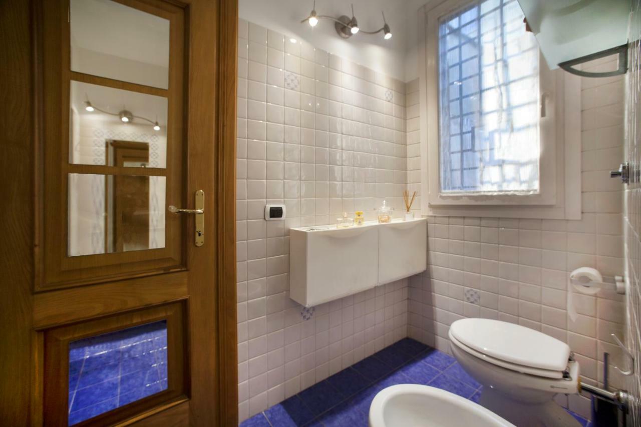 River View Apartment Рим Экстерьер фото